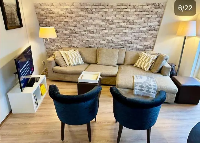 Lovely 6p * فاسّينار